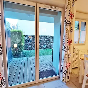  Appartement Sylvie8, T2, Centre Luchon, Jardin, 4 Personnes