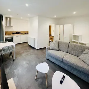https://studio-cosy-rue-mulsant-3minutes-pied-gare-de.hotels-rhonealpes.com